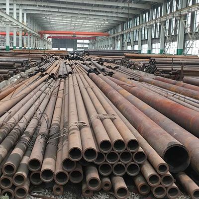Q345 Q235 20# ống thép cacbon không may đúc nóng để hàn uốn cong sơn đen nhựa